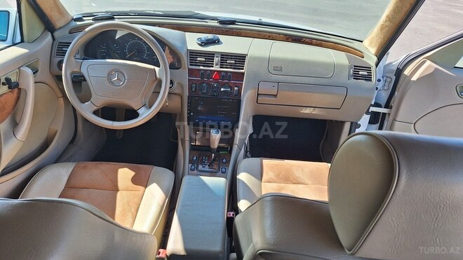 Mercedes C 230 1999, 349,123 km - 2.3 l - Sabirabad