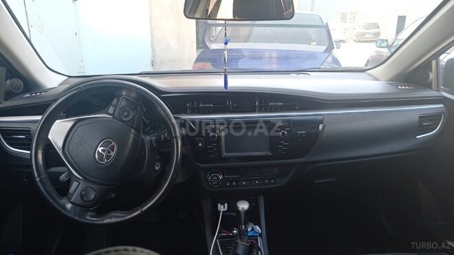 Toyota Corolla 2016, 175,000 km - 1.8 l - Bakı