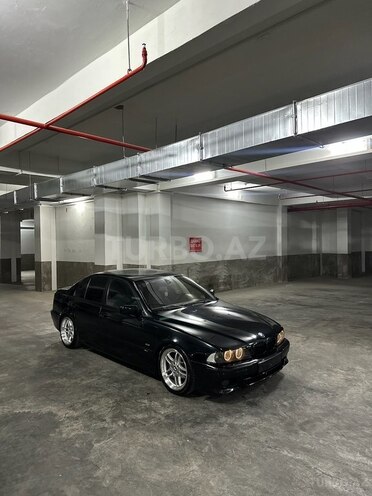 BMW 525 2002, 267,000 km - 2.5 l - Bakı