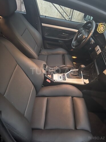 BMW 525 2002, 267,000 km - 2.5 l - Bakı