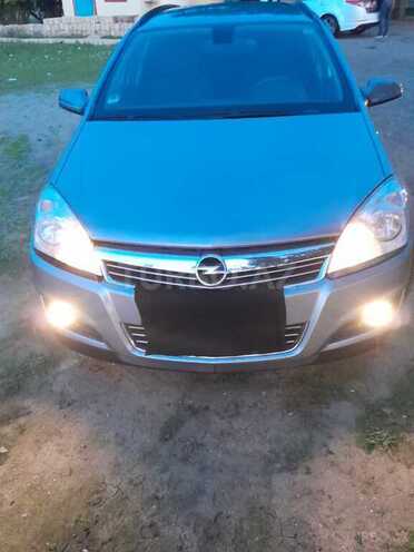 Opel Astra 2009, 218,000 km - 1.3 l - Masallı