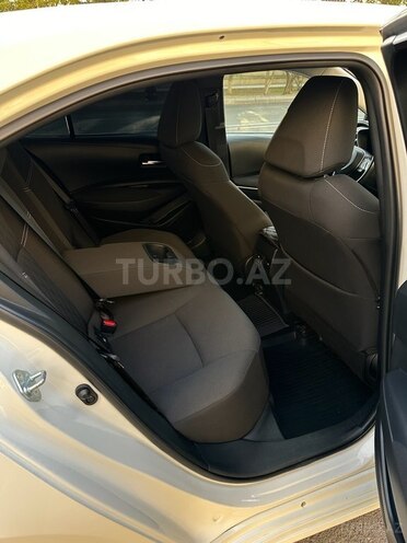 Toyota Corolla 2019, 84,244 km - 1.6 l - Bakı
