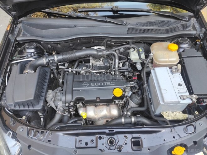 Opel Astra 2006, 244,000 km - 1.4 l - Mingəçevir