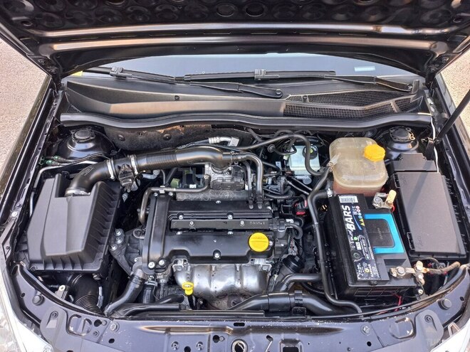 Opel Astra 2009, 217,325 km - 1.4 л - Bakı