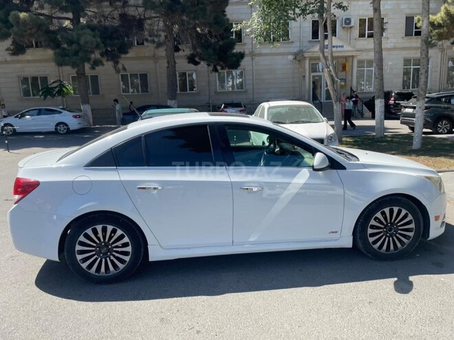 Chevrolet Cruze 2011, 270,000 km - 1.4 л - Bakı