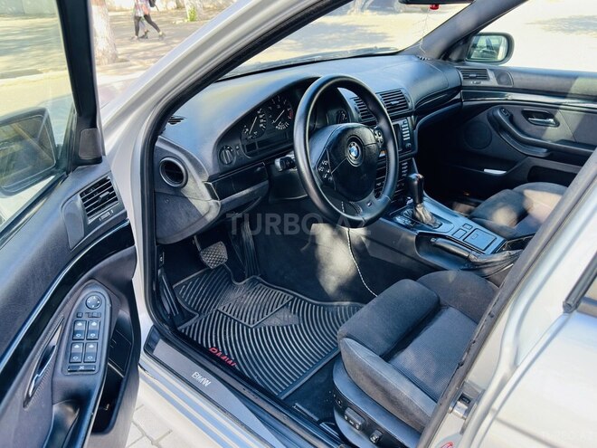 BMW 525 2001, 190,000 km - 2.5 l - Bakı