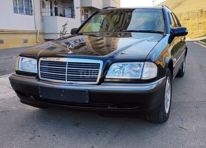 Mercedes C 200 1997, 320,000 km - 2.3 л - Bakı
