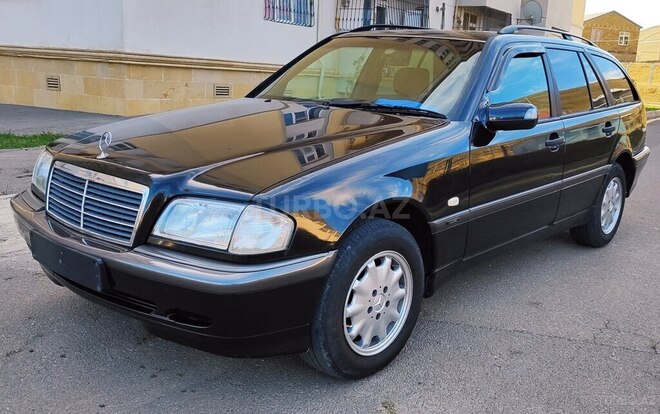 Mercedes C 200 1997, 320,000 km - 2.3 л - Bakı