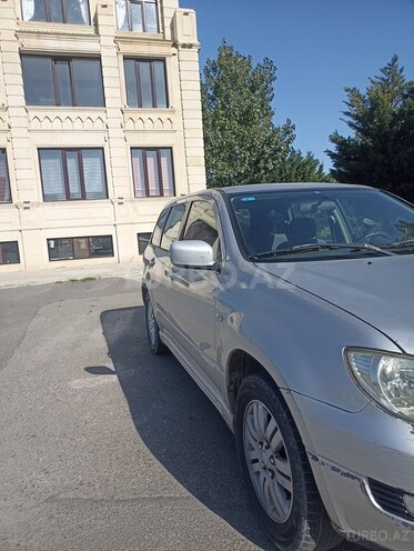 Mitsubishi Airtrek 2001, 226,000 km - 2.0 l - Xaçmaz