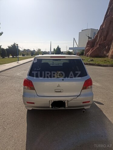 Mitsubishi Airtrek 2001, 226,000 km - 2.0 l - Xaçmaz