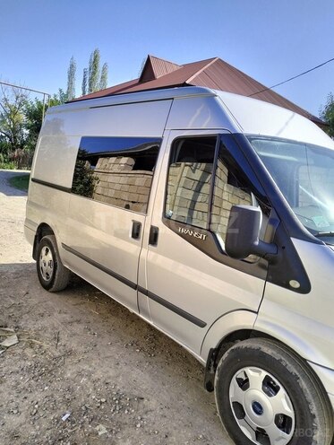 Ford Transit 2009, 233,000 km - 2.4 l - Xaçmaz