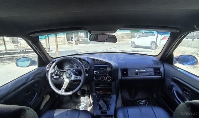 BMW 316 1993, 469,258 km - 1.6 l - Sumqayıt