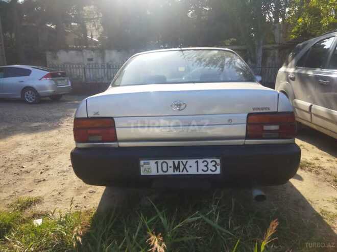 Toyota Corolla 1993, 150,000 km - 1.3 л - Sumqayıt