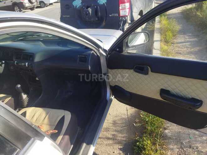 Toyota Corolla 1993, 150,000 km - 1.3 л - Sumqayıt