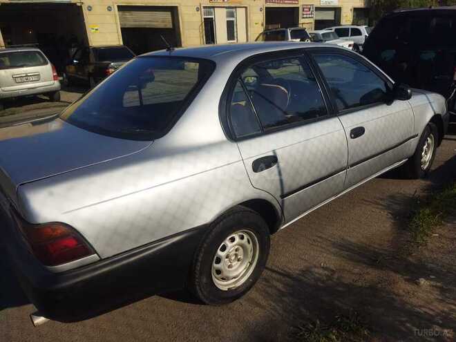 Toyota Corolla 1993, 150,000 km - 1.3 л - Sumqayıt