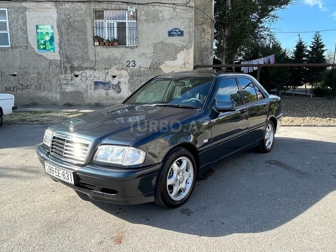 Mercedes C 180 2000, 245,000 km - 1.8 l - Sumqayıt