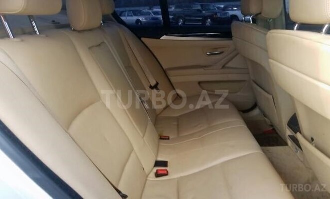 BMW 528 2012, 270,000 km - 2.0 l - Bakı