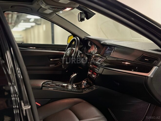 BMW 528 2016, 152,000 km - 2.0 л - Gəncə