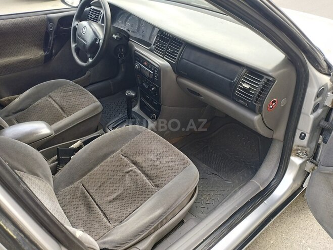 Opel Vectra 1996, 228,000 km - 1.8 l - Bakı