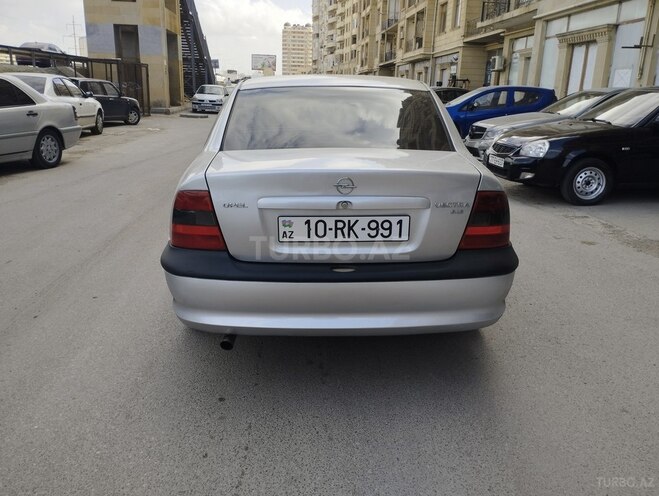 Opel Vectra 1996, 228,000 km - 1.8 l - Bakı
