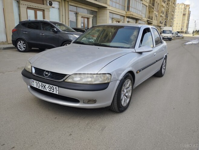 Opel Vectra 1996, 228,000 km - 1.8 l - Bakı