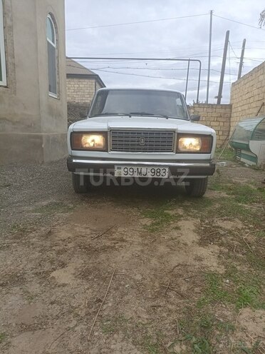 LADA (VAZ) 2107 2004, 170,000 km - 1.6 l - Xudat