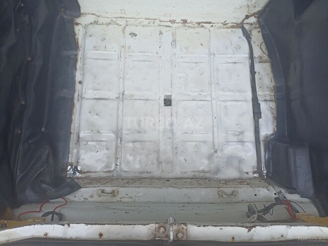 LADA (VAZ) 2107 2004, 170,000 km - 1.6 l - Xudat