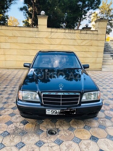 Mercedes C 180 1994, 124,369 km - 1.8 l - Gəncə