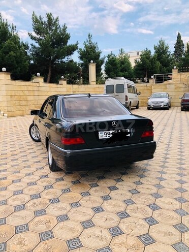 Mercedes C 180 1994, 124,369 km - 1.8 l - Gəncə