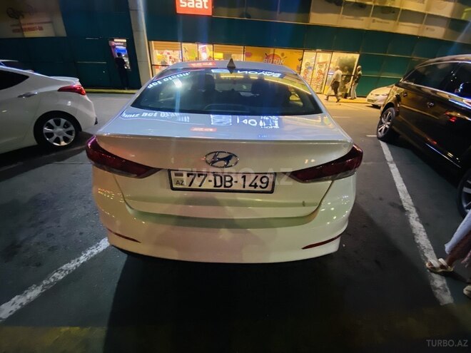 Hyundai Elantra 2017, 133,000 km - 1.4 l - Bakı