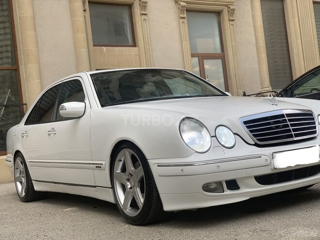 Mercedes E 320 2000, 133,558 km - 3.2 l - Bakı