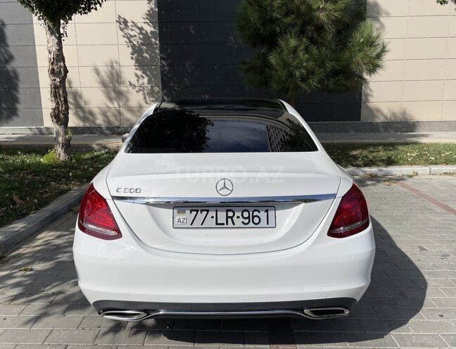 Mercedes C 300 2015, 77,000 km - 2.0 l - Bakı