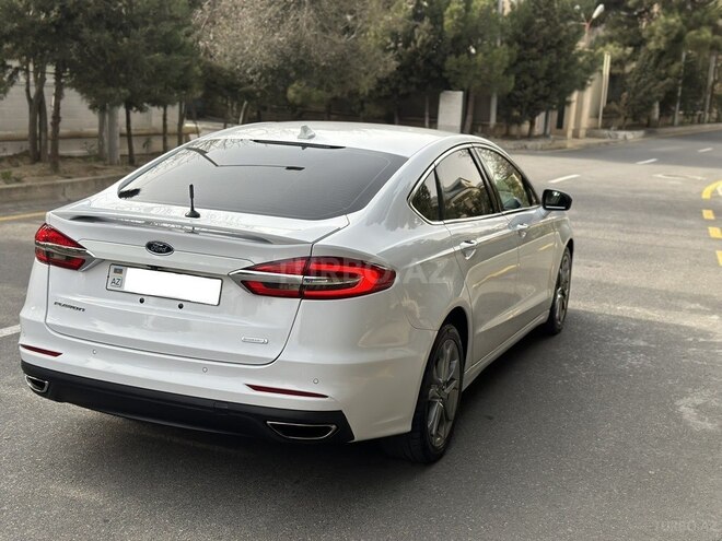 Ford Fusion 2018, 140,000 km - 1.5 л - Bakı