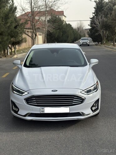 Ford Fusion 2018, 140,000 km - 1.5 л - Bakı