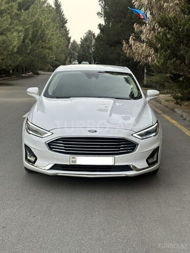 Ford Fusion 2018, 140,000 km - 1.5 л - Bakı