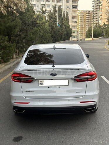 Ford Fusion 2018, 140,000 km - 1.5 л - Bakı