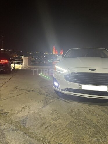 Ford Fusion 2018, 140,000 km - 1.5 л - Bakı