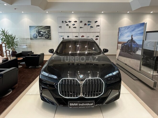BMW 760 2023, 0 km - 4.4 l - Bakı