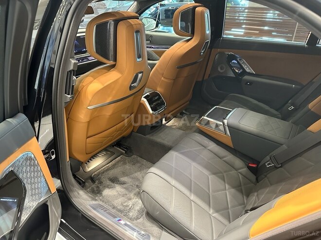 BMW 760 2023, 0 km - 4.4 l - Bakı