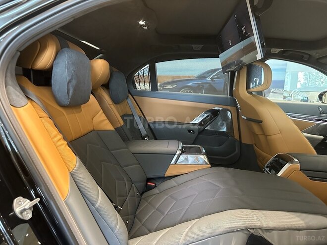 BMW 760 2023, 0 km - 4.4 l - Bakı