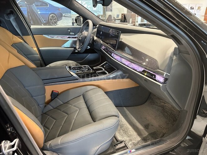 BMW 760 2023, 0 km - 4.4 l - Bakı