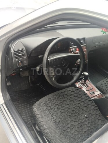 Mercedes C 220 2000, 350,000 km - 2.2 l - Bakı