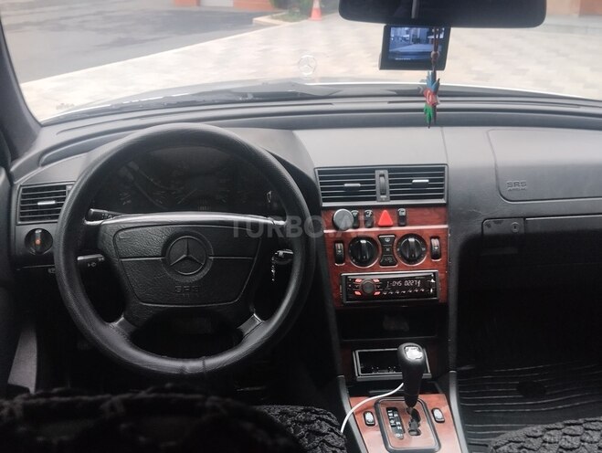 Mercedes C 220 2000, 350,000 km - 2.2 l - Bakı