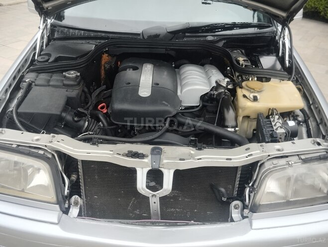 Mercedes C 220 2000, 350,000 km - 2.2 l - Bakı