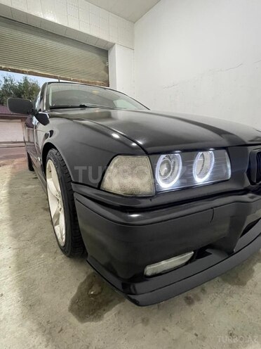 BMW 320 1998, 260,000 km - 2.0 l - Bakı