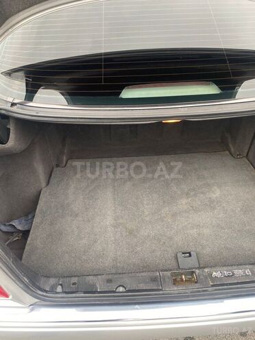 Mercedes E 240 1998, 220,000 km - 2.4 l - Bakı