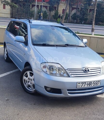 Toyota Corolla 2005, 207,000 km - 1.4 l - Bakı