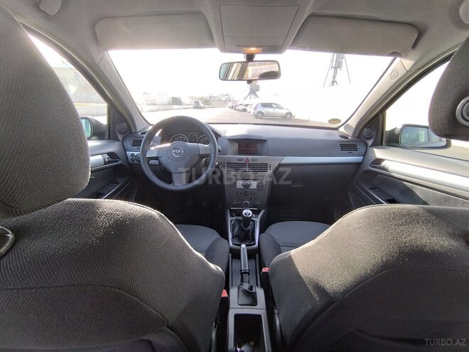 Opel Astra 2005, 212,000 km - 1.4 l - Bakı