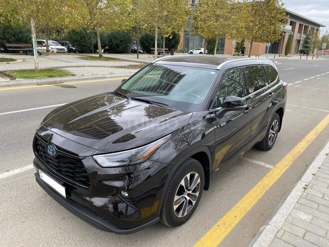 Toyota Highlander 2022, 22,000 km - 2.5 l - Bakı