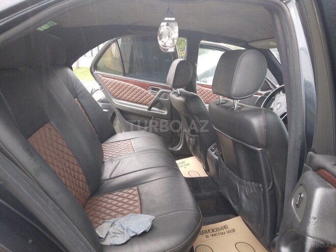 Mercedes E 230 1996, 576,253 km - 2.3 л - Qusar